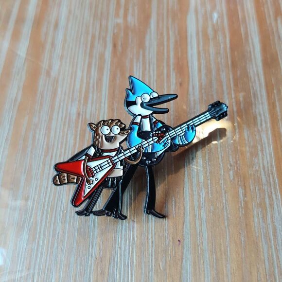 unbranded Jewelry - Regular Show Pin Mordecai and Rigby
